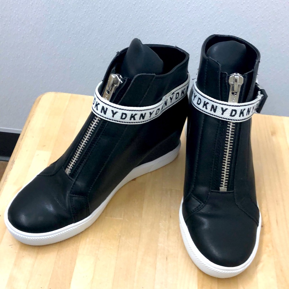 DKNY Caddy Wedge Zip- Up/ Buckle Boots- Never Worn